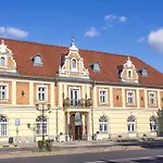 Kristaly Imperial Hotel
