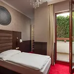 Kristaly Imperial Hotel 4*