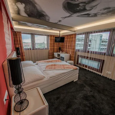 Kristály Imperial 4* Tata
