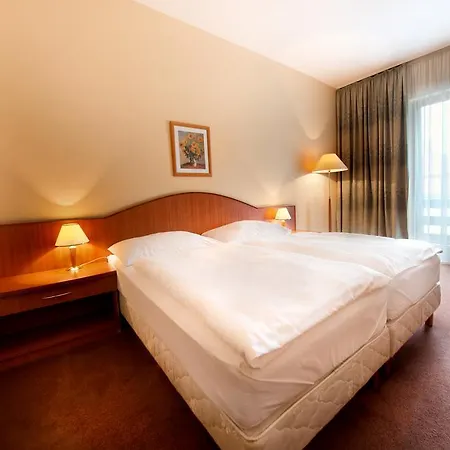 Kristály Imperial Szálloda