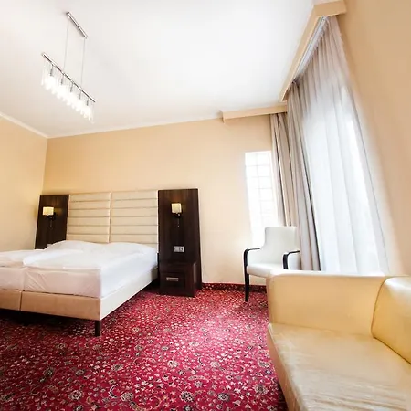 Hotel Kristaly Imperial 4*