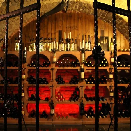 Kristály Imperial Szálloda Tata