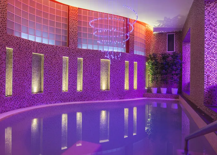 Hotel Kristaly Imperial Tata
