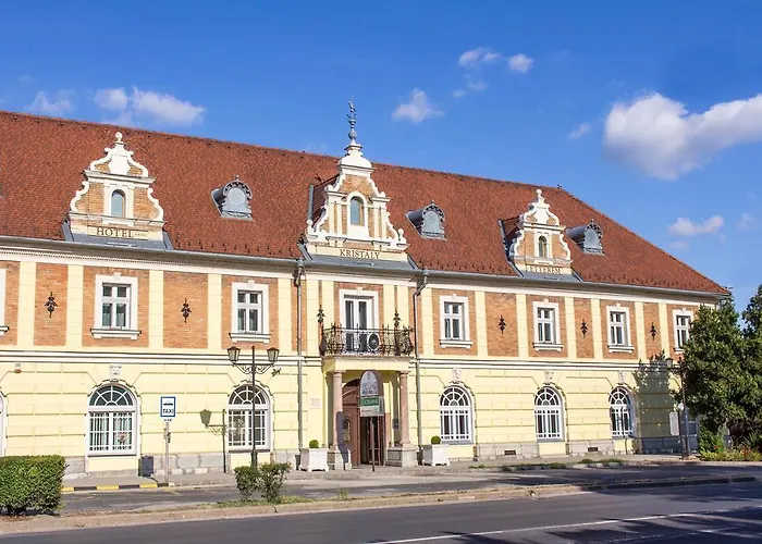 Kristaly Imperial Hotel